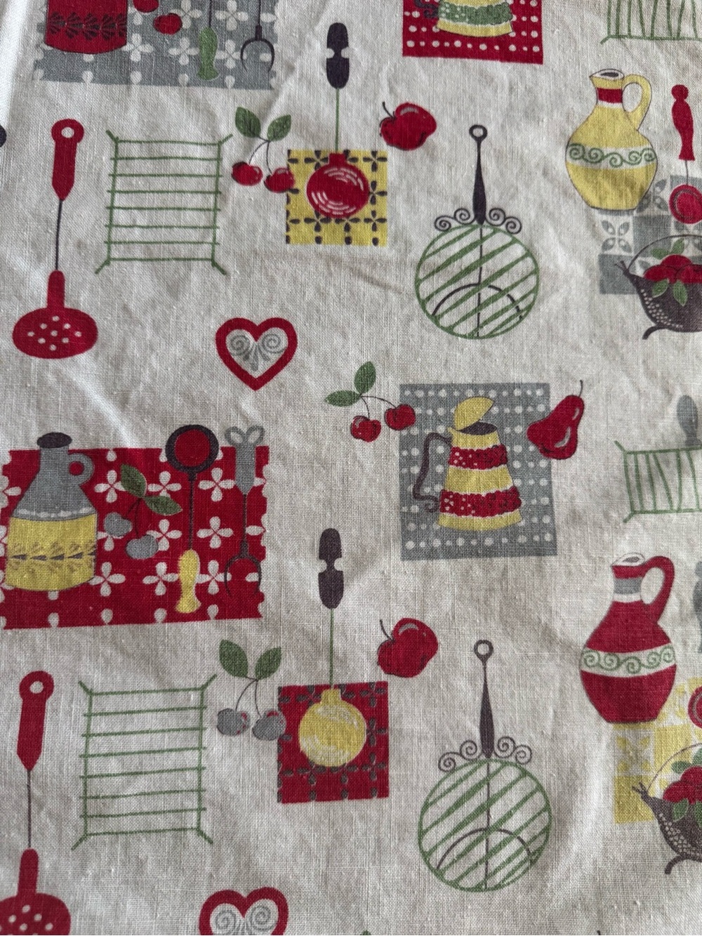 Vintage 1950’s Cotton Kitchen Linen in Red, Green, Yellow, Gray